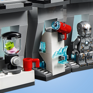 LEGO Marvel Avengers Iron Man Hall of Armor Lab Set (76125)