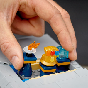  LEGO Marvel Thor's Hammer Mjolnir 76209 Deluxe Building Toy +  Mystery Marvel Mini Figure : Toys & Games