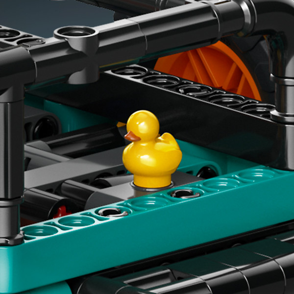 Recreate the fun tradition of placing a toy duck on Jeep cars.