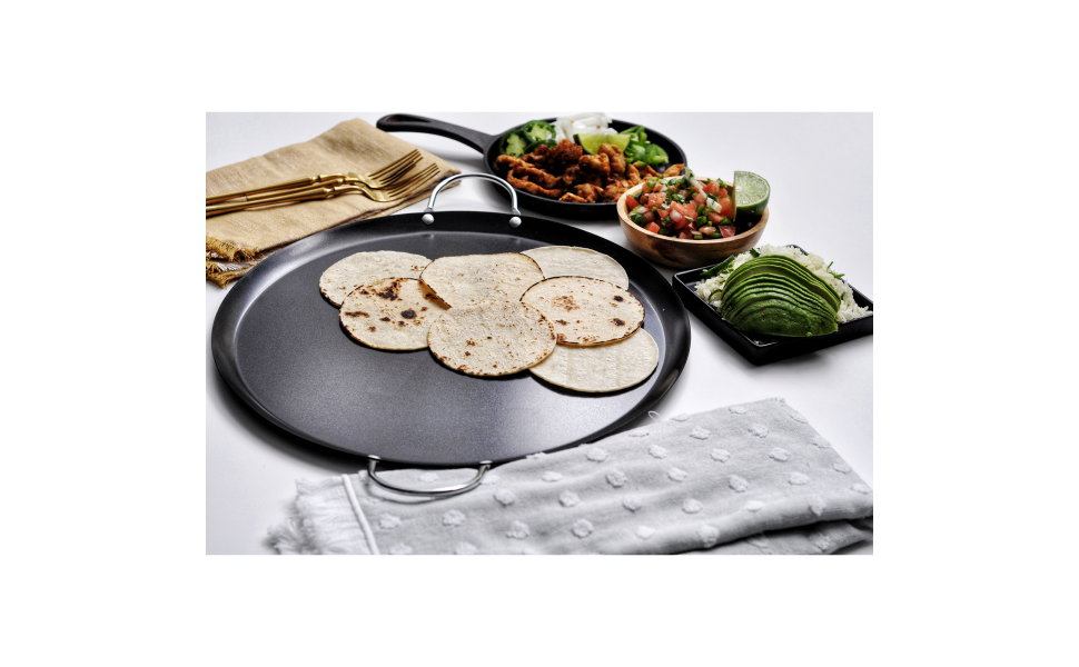 Hammered Carbon Steel Iron Concave 8 Roti Tawa Flat Bread Maker Wooden  Handle