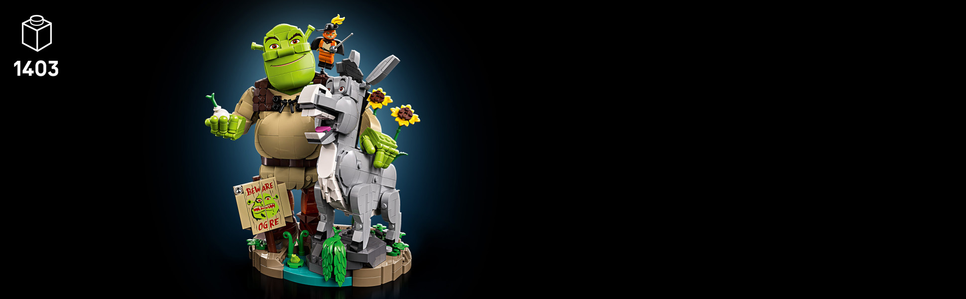 Embrace the nostalgia and share your love of movie memorabilia with 3 posable figures packed with Shrek-inspired Easter eggs.