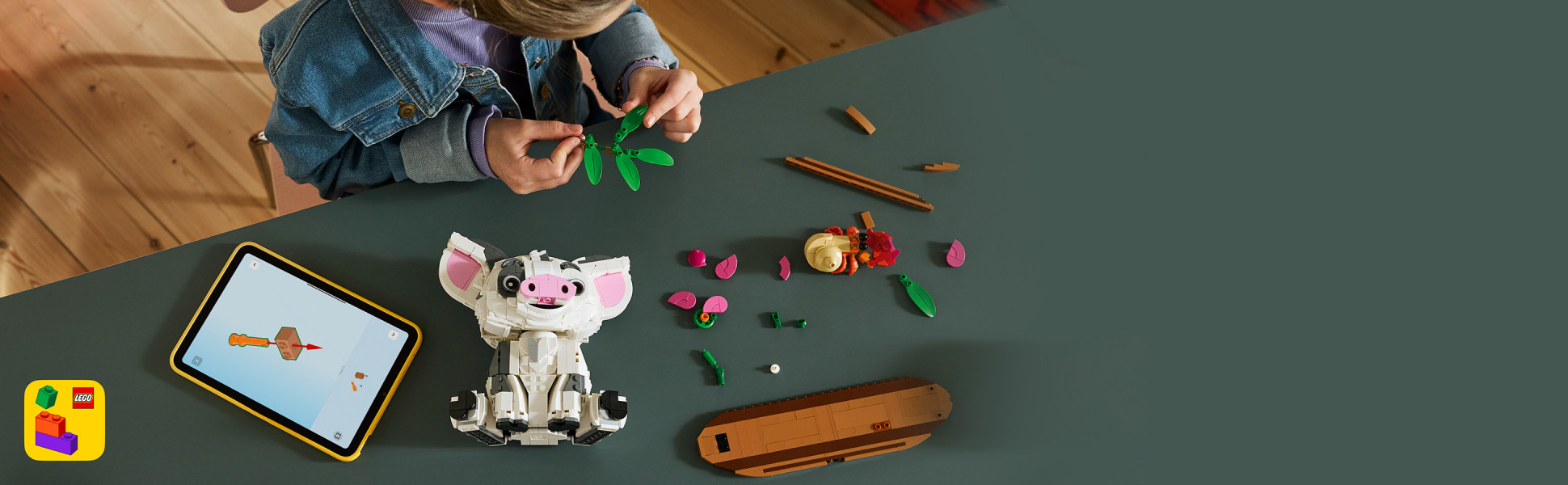Includes interactive 3D building instructions