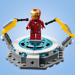  LEGO 76125 Super Heroes Marvel Avengers Iron Man Hall of Armor,  Modular Lab with 6 Marvel Universe Minifigures, Playset : LEGO: Toys & Games