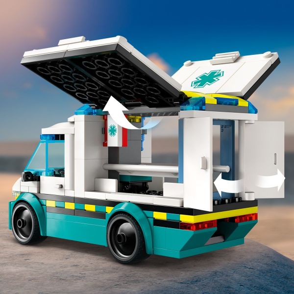 Easy access to the onboard stretcher and medical equipment.