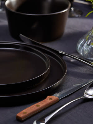 Stone Lain Cecile Stoneware 12-Piece Round Dinnerware Set, Black -  Walmart.com