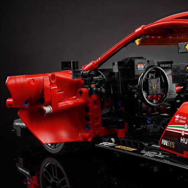 LEGO Technic Ferrari 488 GTE « AF Corse #51 » 42125 - Champion de la série  GT voiture de course sportive, ensemble de collection exclusif pour adultes