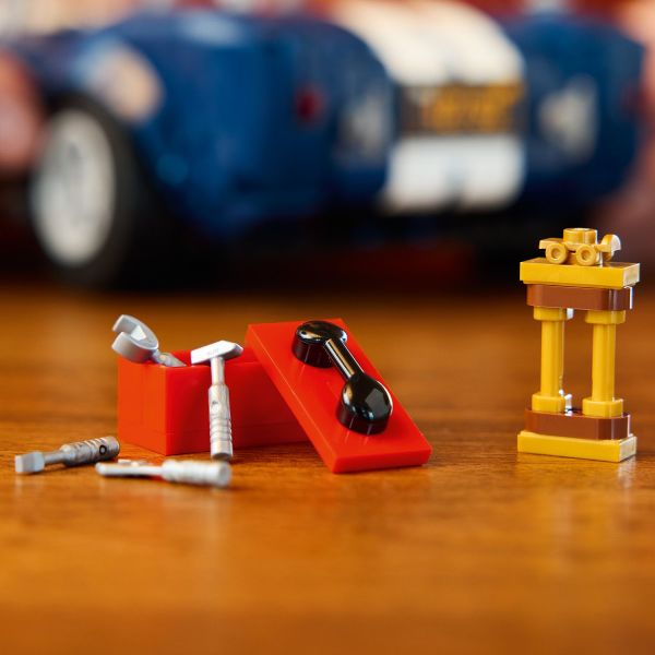 This handy toolbox stows neatly into the trunk.