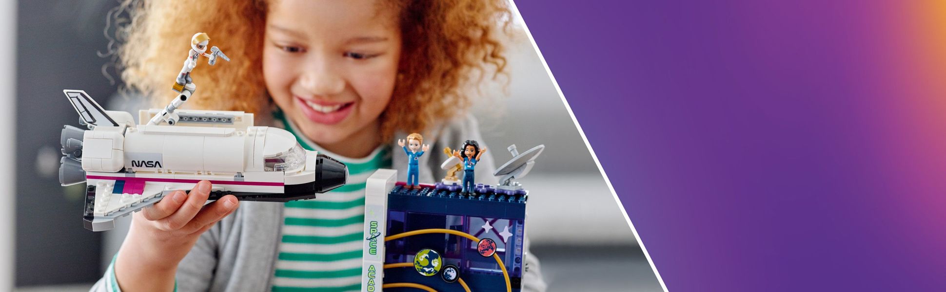 Make any young space fan’s day with this feature-packed set where Olivia achieves her dream of going to space school.
