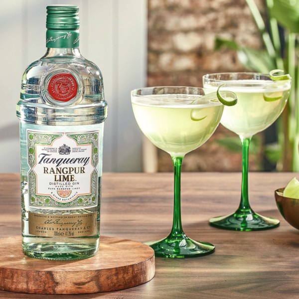 Tanqueray Rangpur Lime Gin 750 mL, 41% ABV with rare Rangpur limes