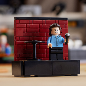 LEGO Ideas Seinfeld 21328 Building Set (1326 Pieces) - Walmart.com