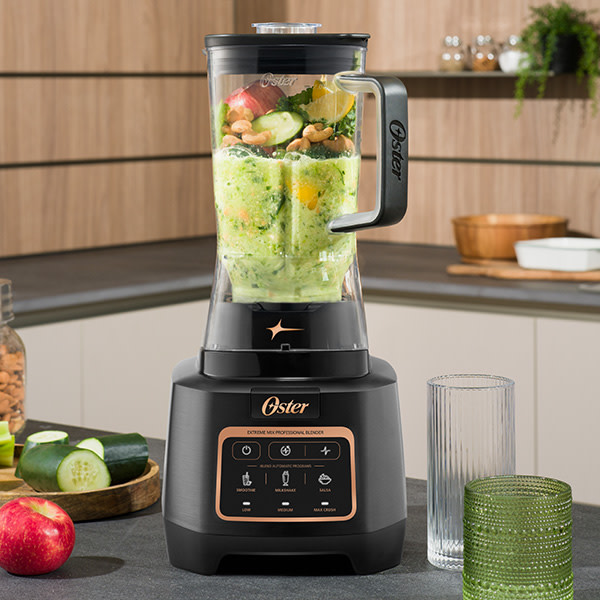 Oster, Extreme Mix Blender, 1500W High Speed, 8-Cup Auto Programs