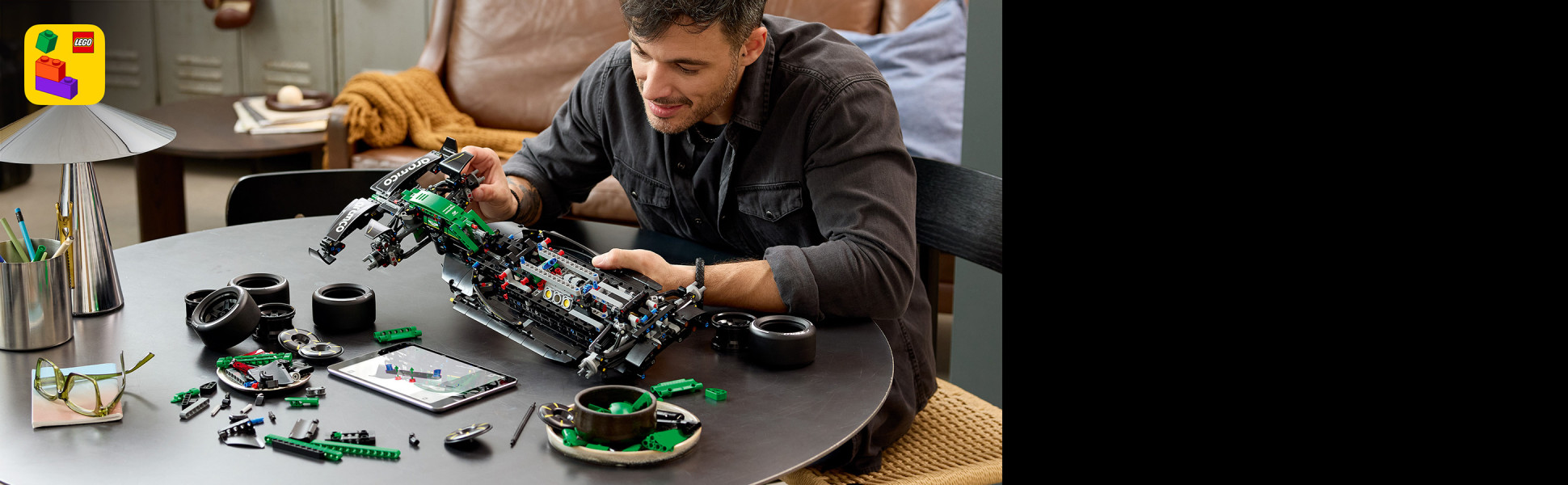 Includes interactive 3D building instructions
