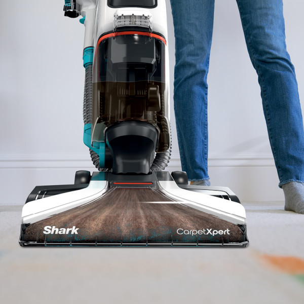 Shark EX201 CarpetXpert Upright Carpet, Area Rug & Upholstery Cleaner with  StainStriker, Built-in Spot & Stain Cleaner, Perfect for Pets, Deep