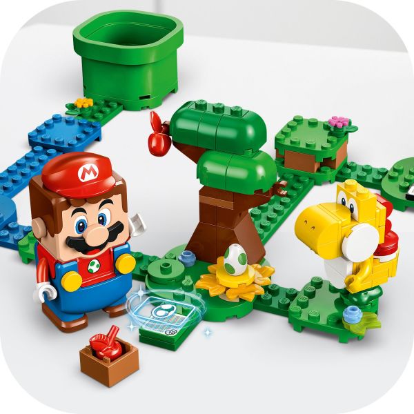 Help the Yoshis look after the Yoshi Egg.
