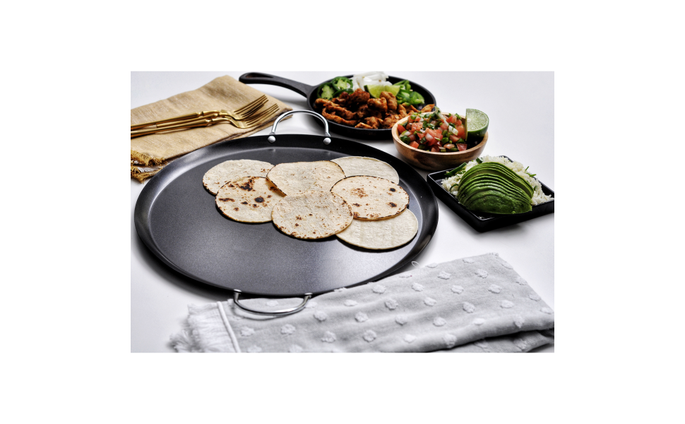 IMUSA 9.5 Pre-Seasoned Cast Iron Round Pan Pizza Comal — CHIMIYA