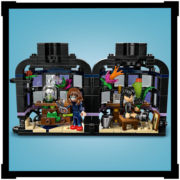 LEGO Wednesday Black Dahlia Flower Building Toy 76784 6526369