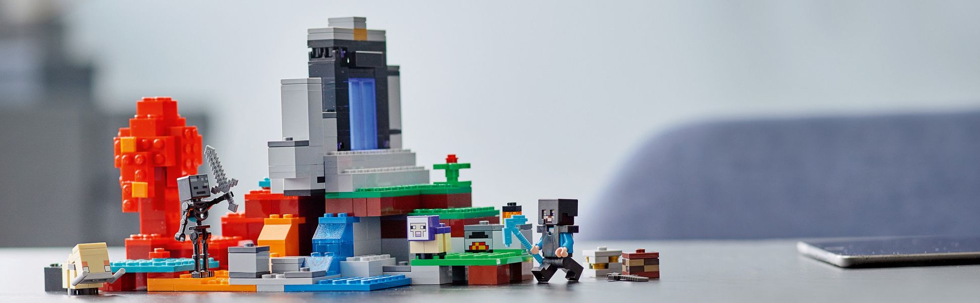 LEGO MINECRAFT 21172 The Ruined Portal Building Kit 316 Pcs Playset Set